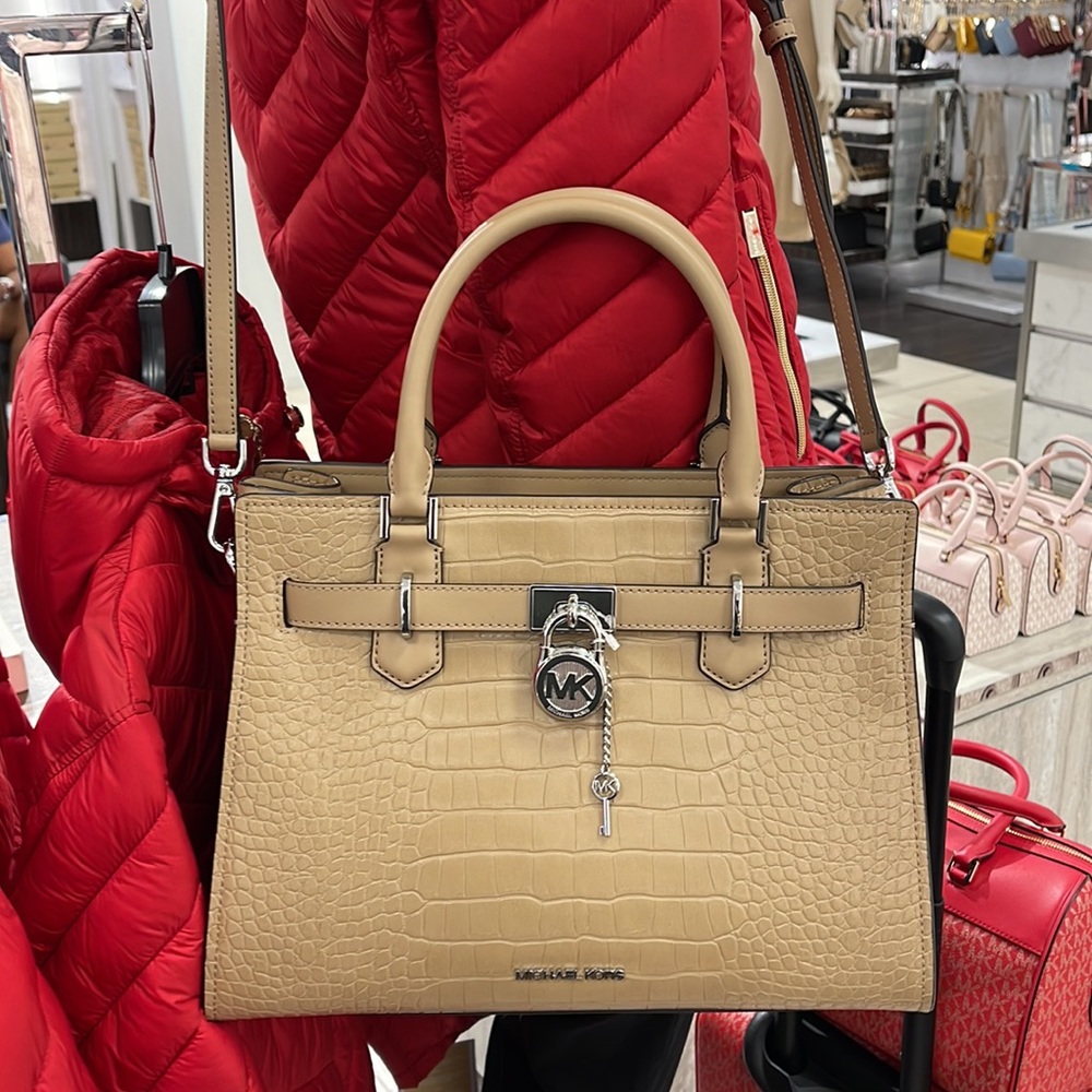 MICHAEL KORS HAMILTON MEDIUM SATCHEL 
 COLOR: Camel
NWT - Picture 14 of 16
